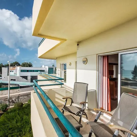 Mar 11 By Algarve Holidays شقة Gale (Albufeira)